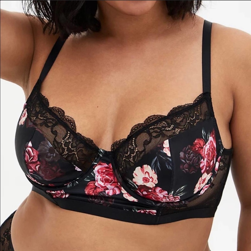 Torrid Black Floral Satin & Lace Underwire Longline Bralette.